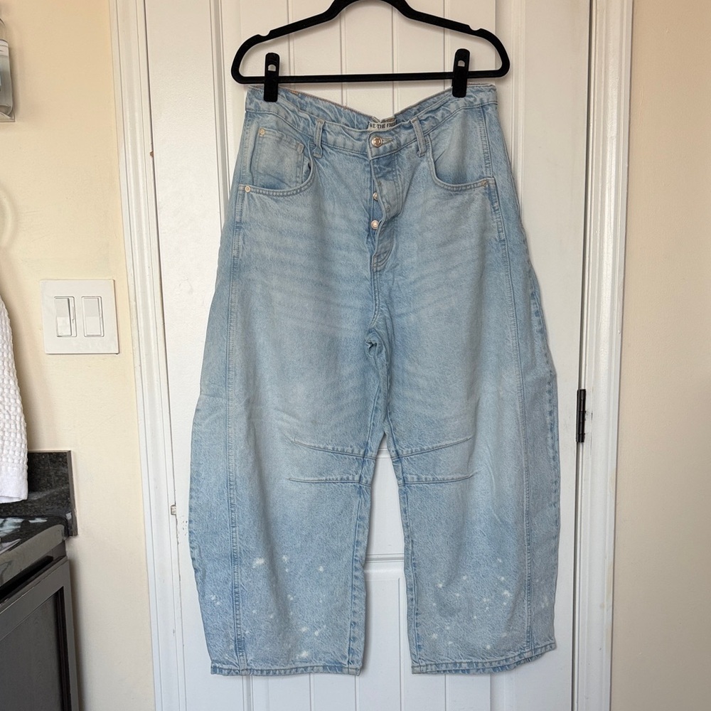 We The Free Light Blue Cropped Jeans